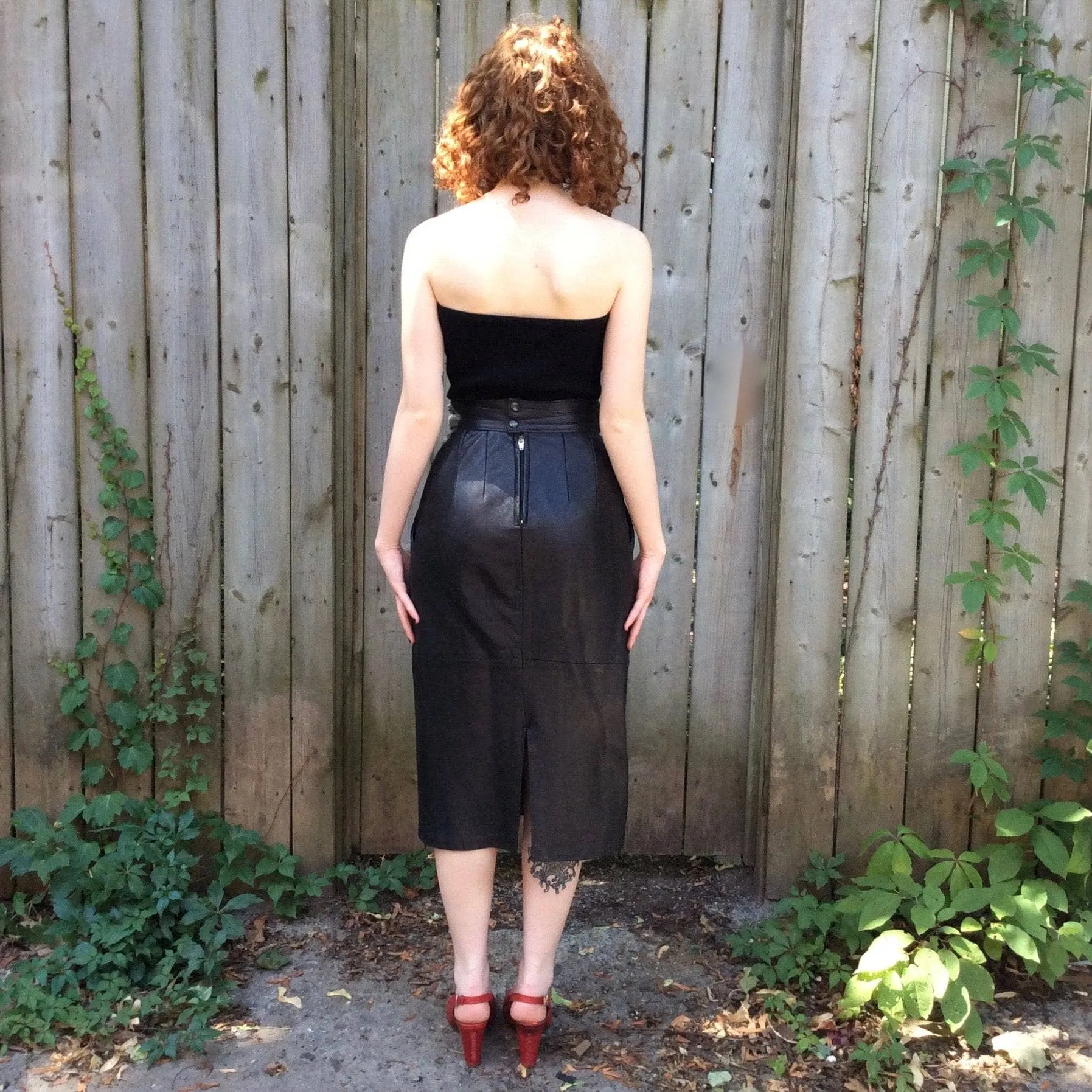 1980s High-Waisted Midi Length Leather Skirt S