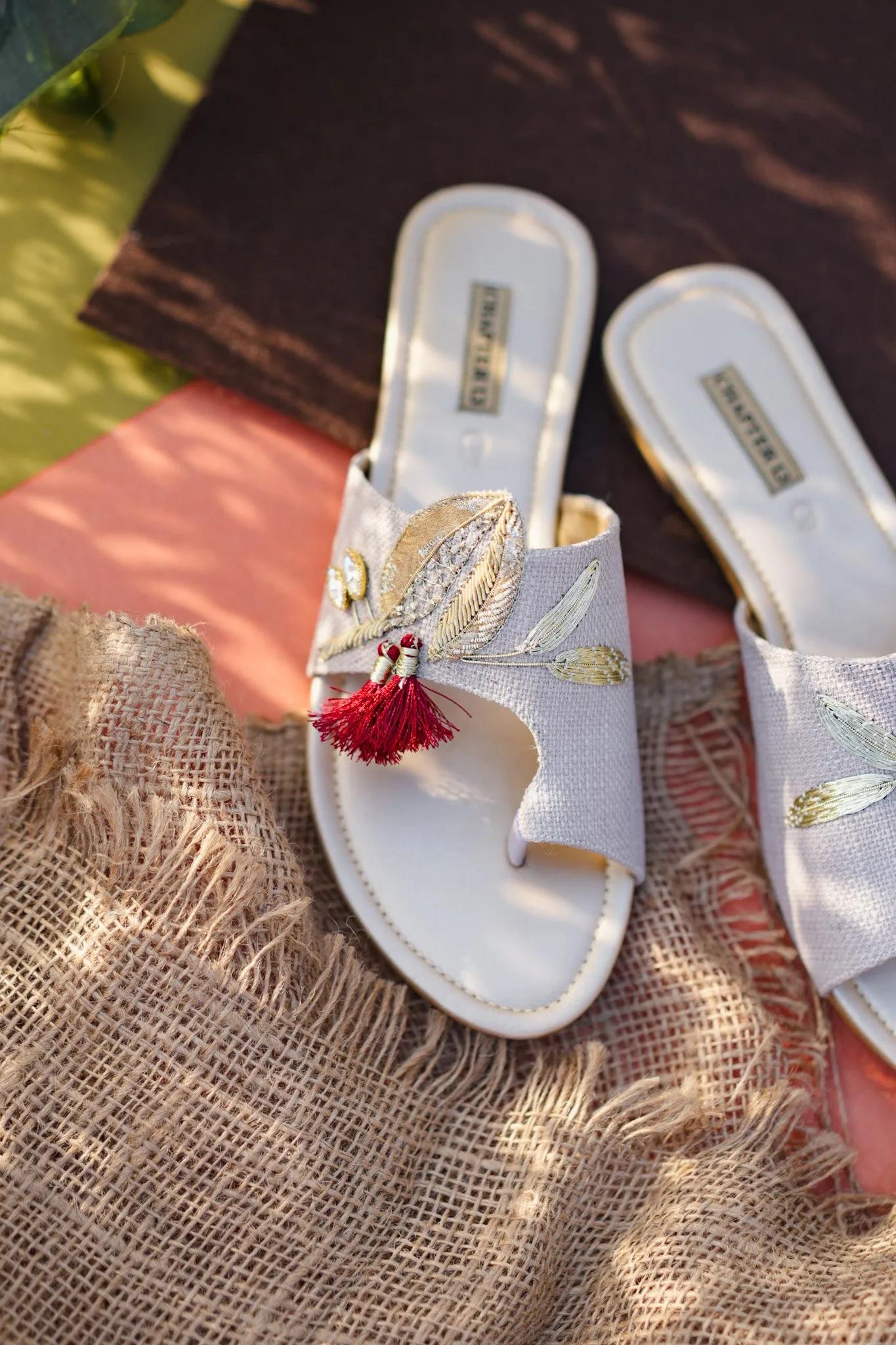 Chappals | Sonehri Patti