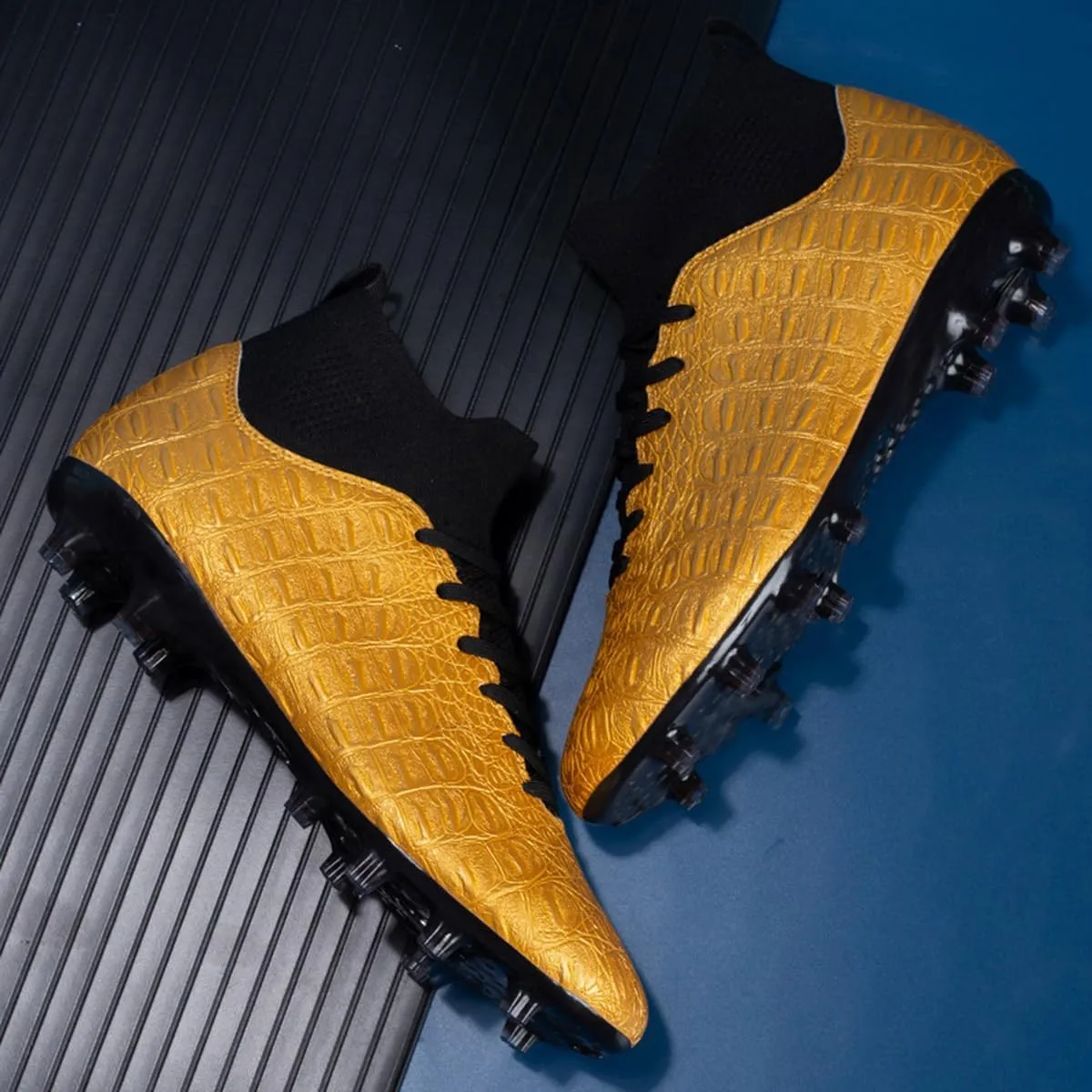 DHOVOR Men's Women's Soccer Cleats Light-Weight Athletics Football Shoes High-Top Football Boots Outdoor Soccer Shoes