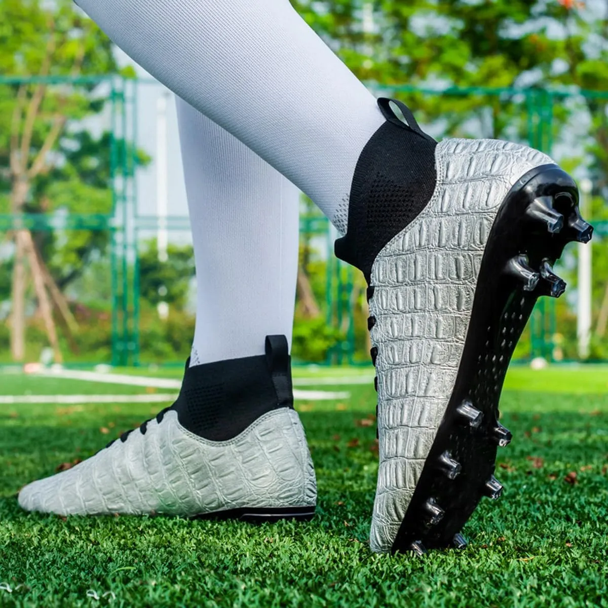 DHOVOR Men's Women's Soccer Cleats Light-Weight Athletics Football Shoes High-Top Football Boots Outdoor Soccer Shoes