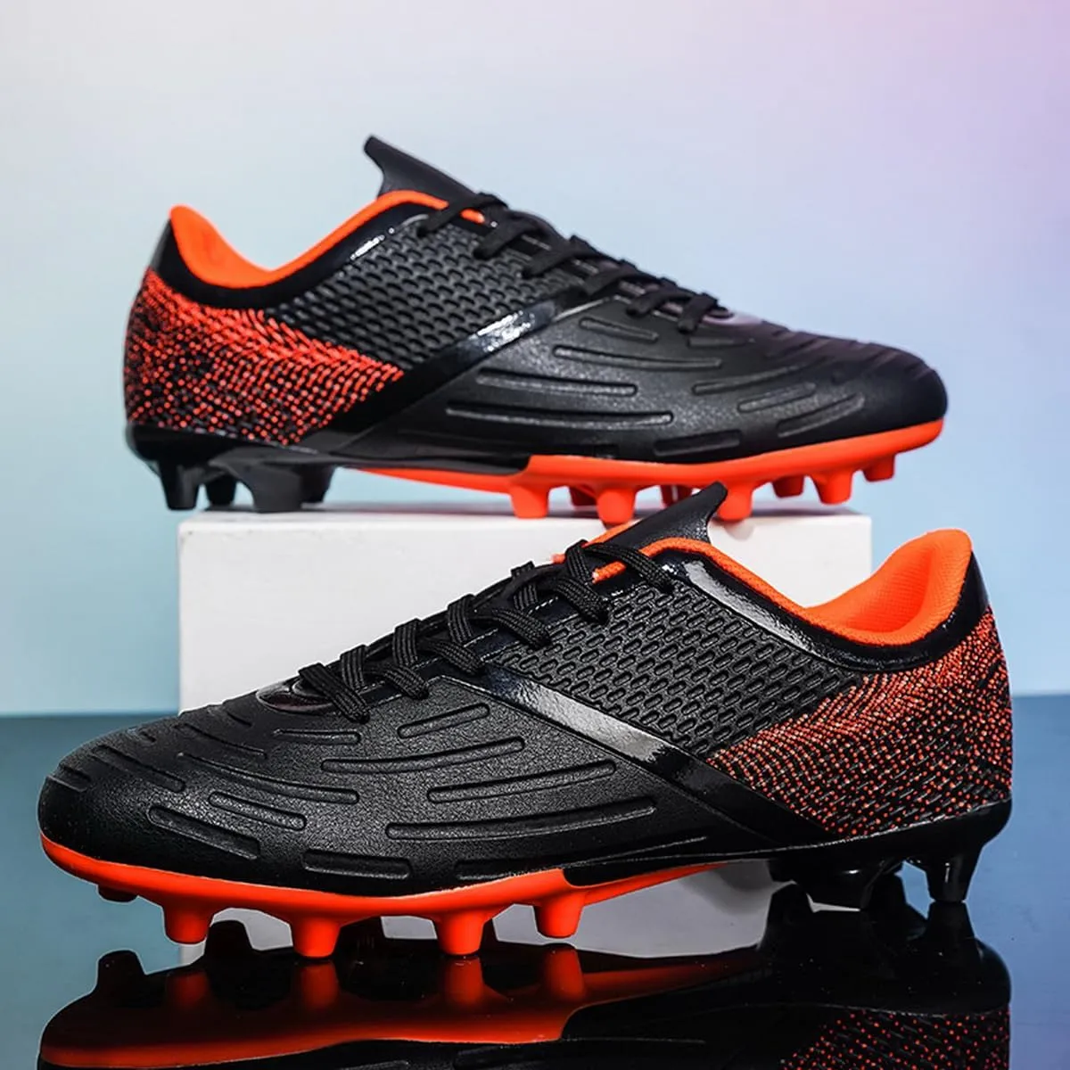 DHOVOR Soccer Cleats for Men's Football Shoes Youth Lightweight Football Cleats Athletics Football Trainers Outdoor Soccer Shoes Men