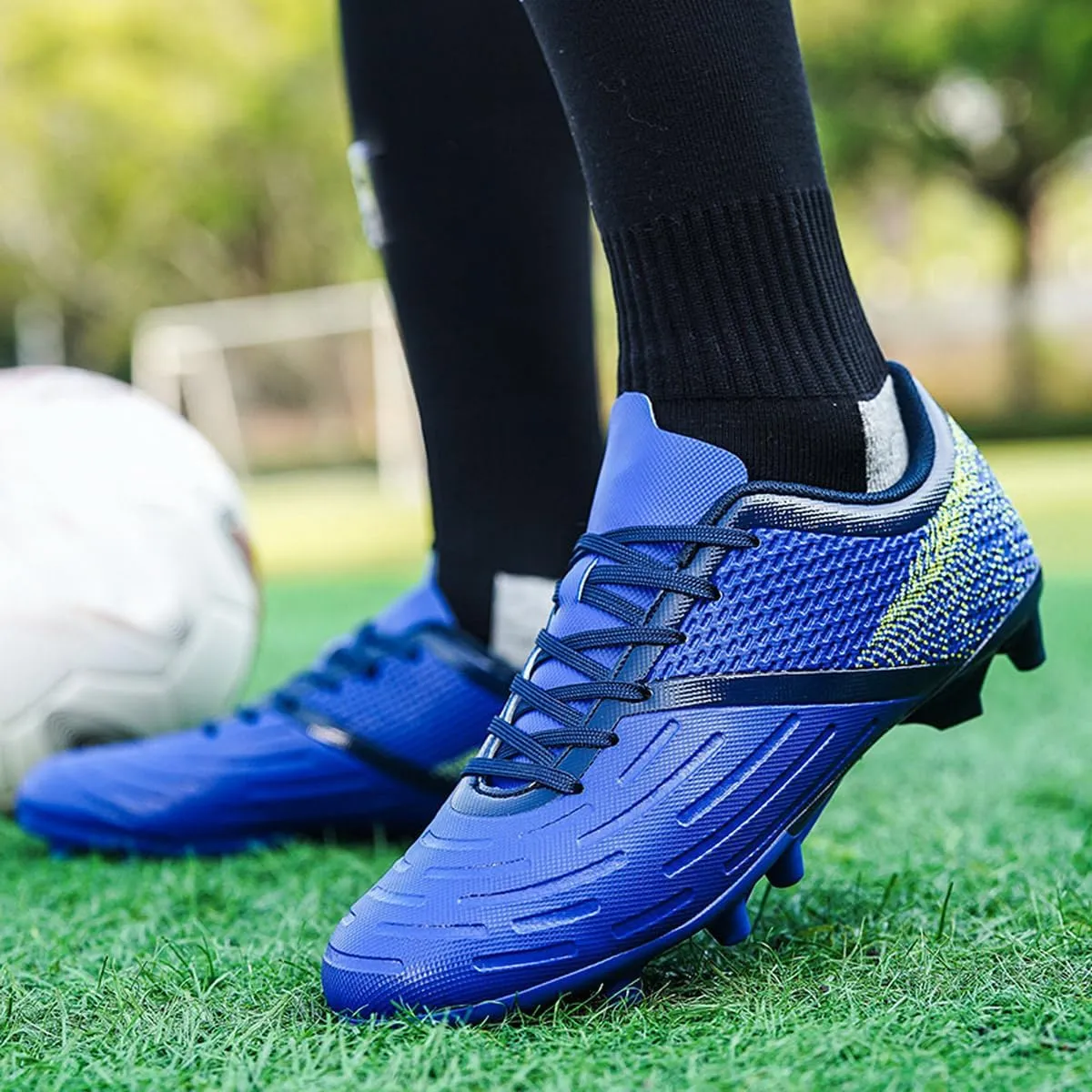 DHOVOR Soccer Cleats for Men's Football Shoes Youth Lightweight Football Cleats Athletics Football Trainers Outdoor Soccer Shoes Men