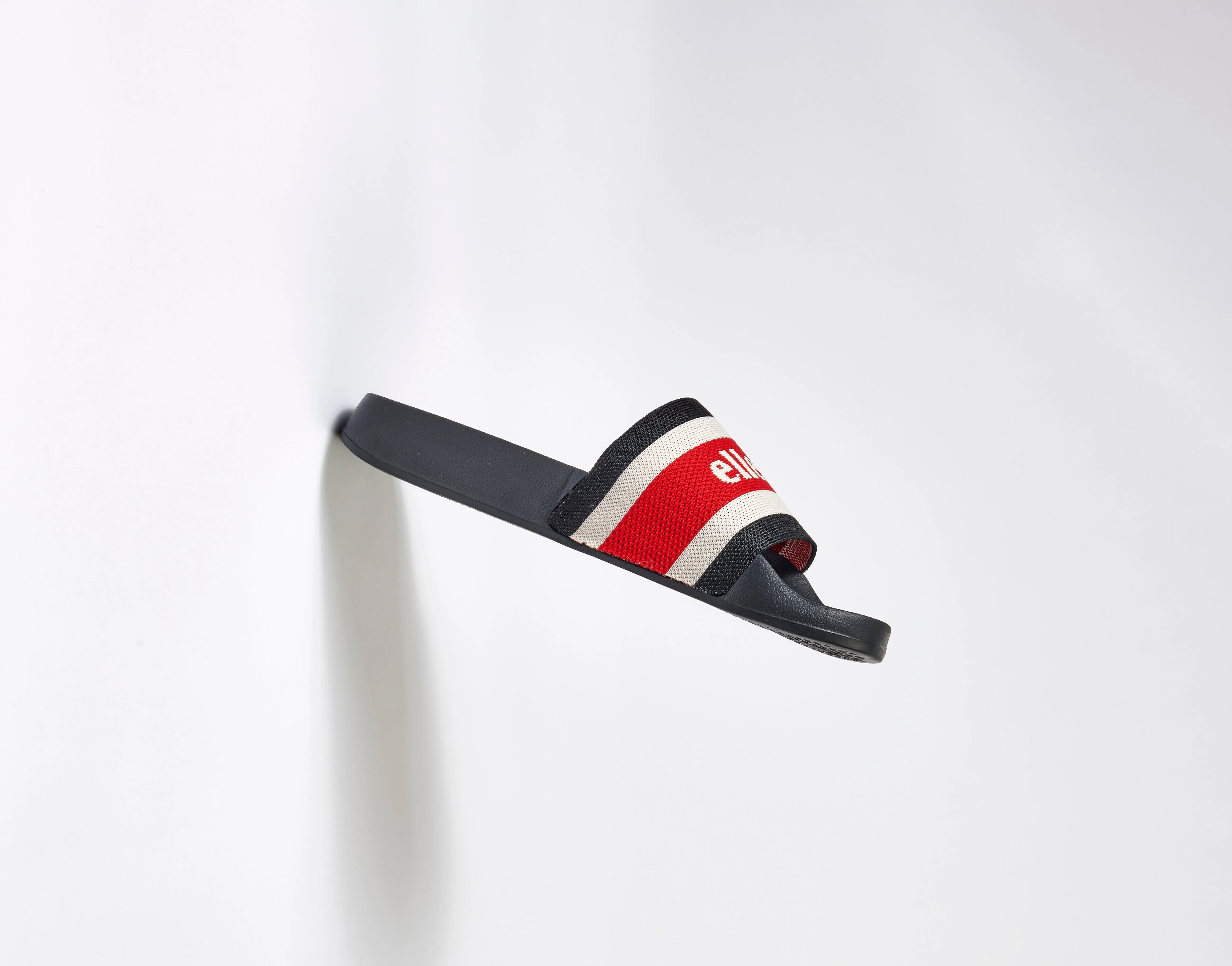 Ellesse LS50 Heritage Sliders Black/Red