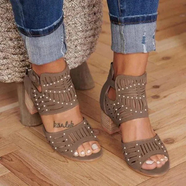 Fashionable supportive orthopedic Shoes