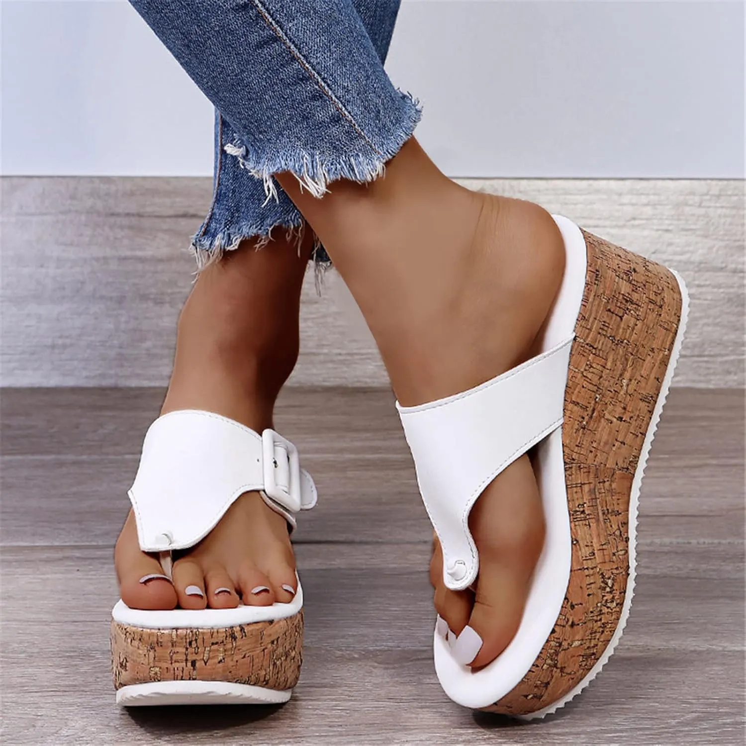 Flip Flops Slip on Lightweight Athletic Thong Sandals Sandals for Women Flip Flops for Women with Arch Support