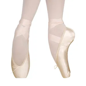 Nikolay Elite Pointe Shoe - Medium Shank