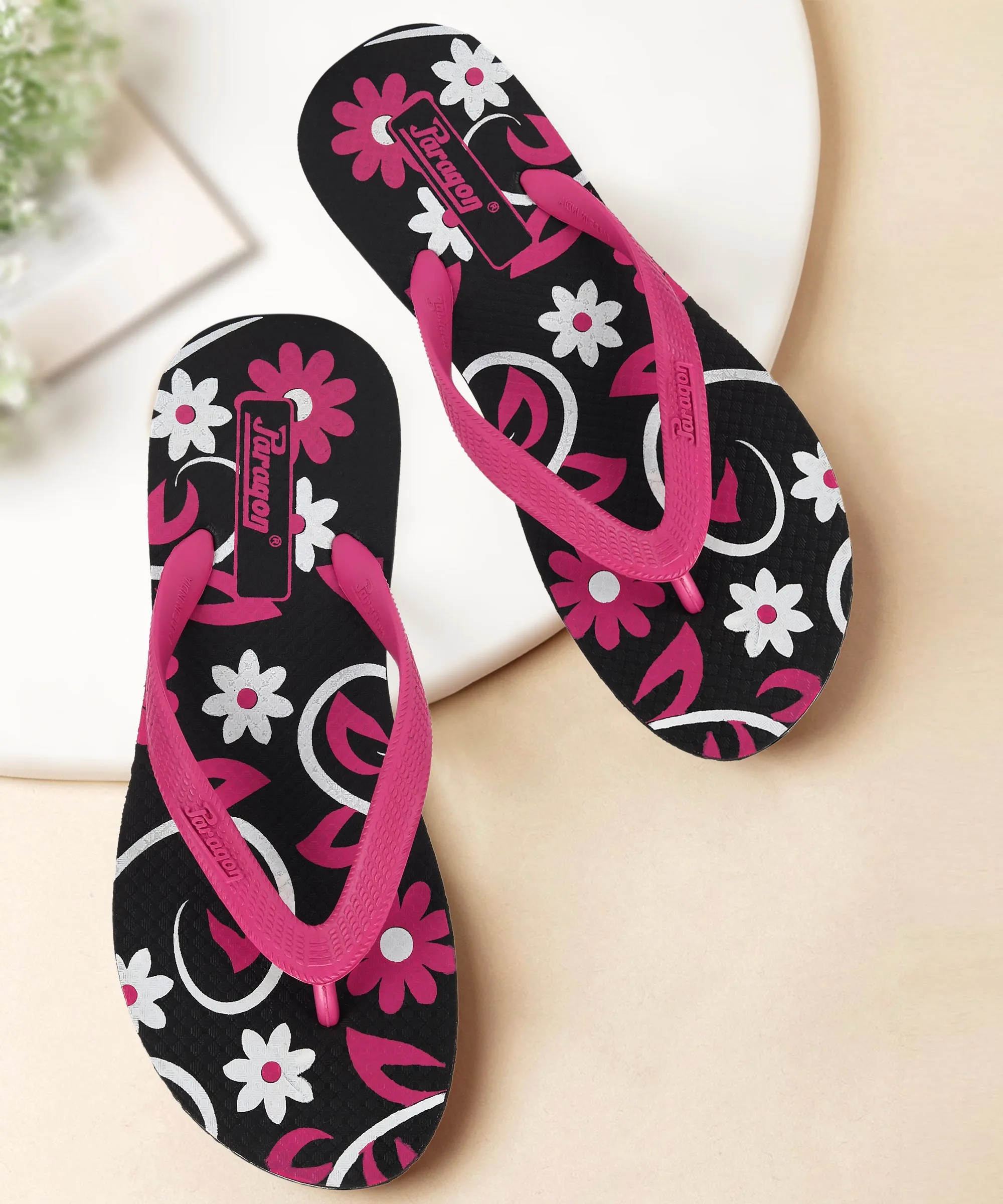Paragon HWK3737L Women Stylish Lightweight Flipflops | Comfortable soles | Casual & Trendy Slippers | Indoor & Outdoor