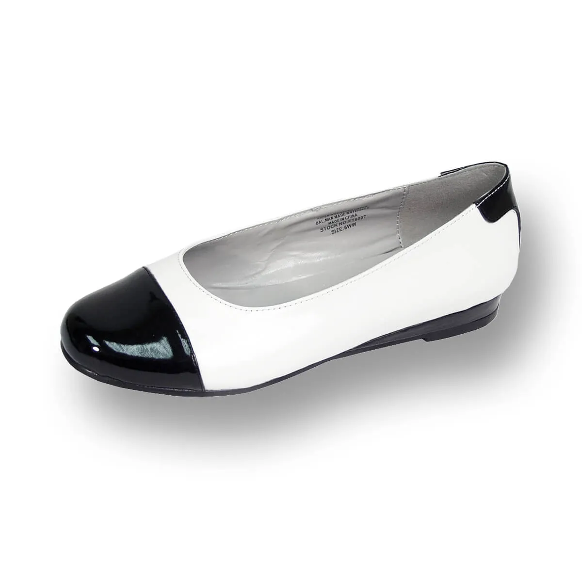 PEERAGE Patsy Women's Wide Width Leather Flats