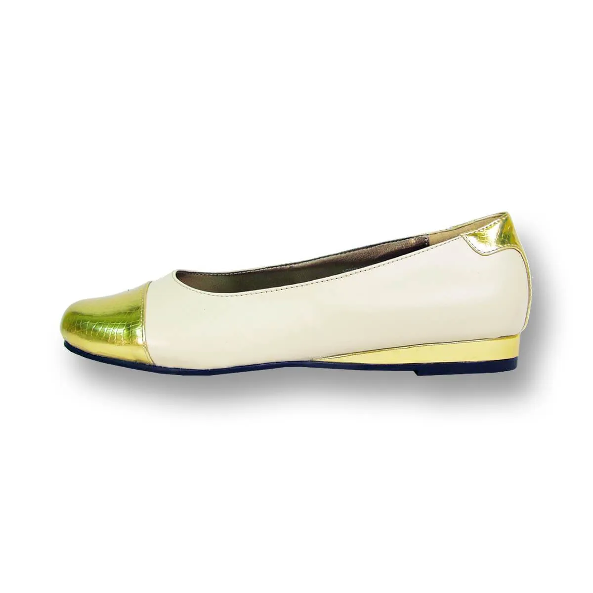 PEERAGE Patsy Women's Wide Width Leather Flats