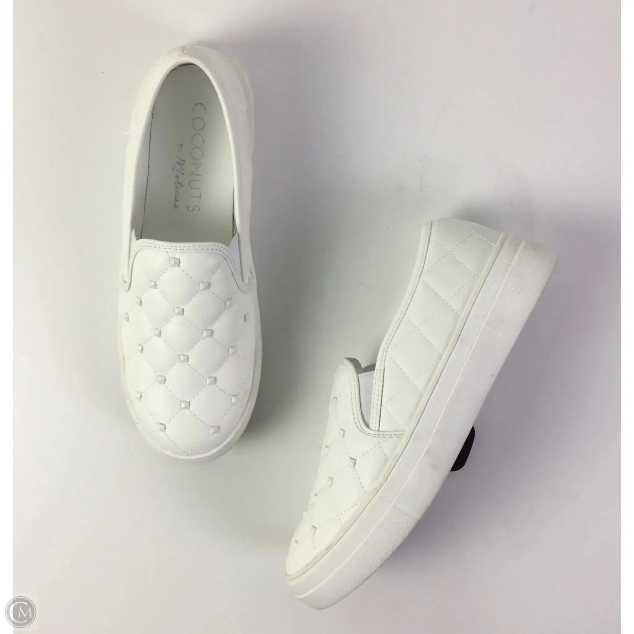 Shoes Flats By Coconuts In White, Size: 8.5