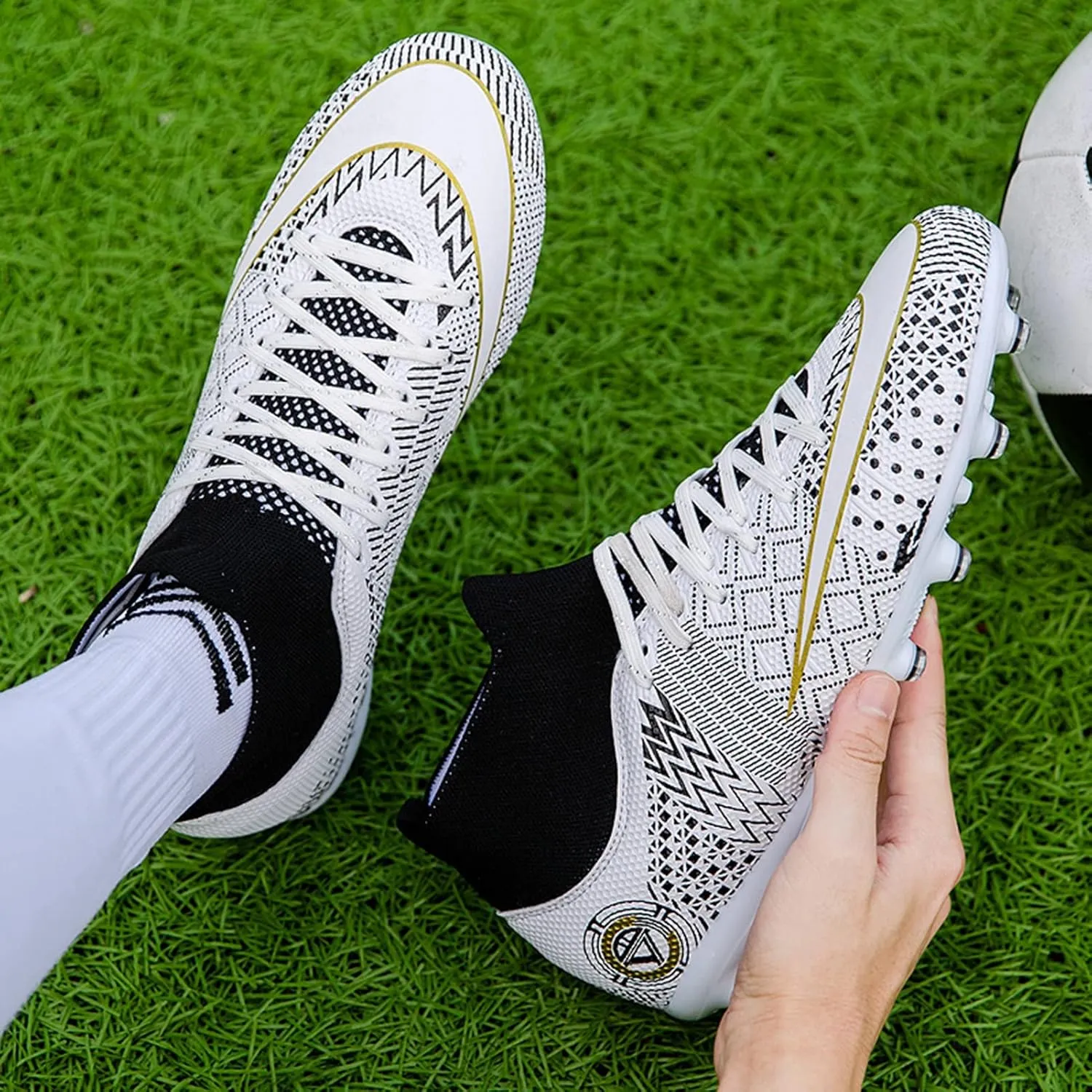 Soccer Cleats Mens,Casual High-top Lace-up Youth Football Cleats,Comfortable Non-Slip Fg/Ag Turf Soccer Shoes Men,for Soccer Cleats Boys/Training