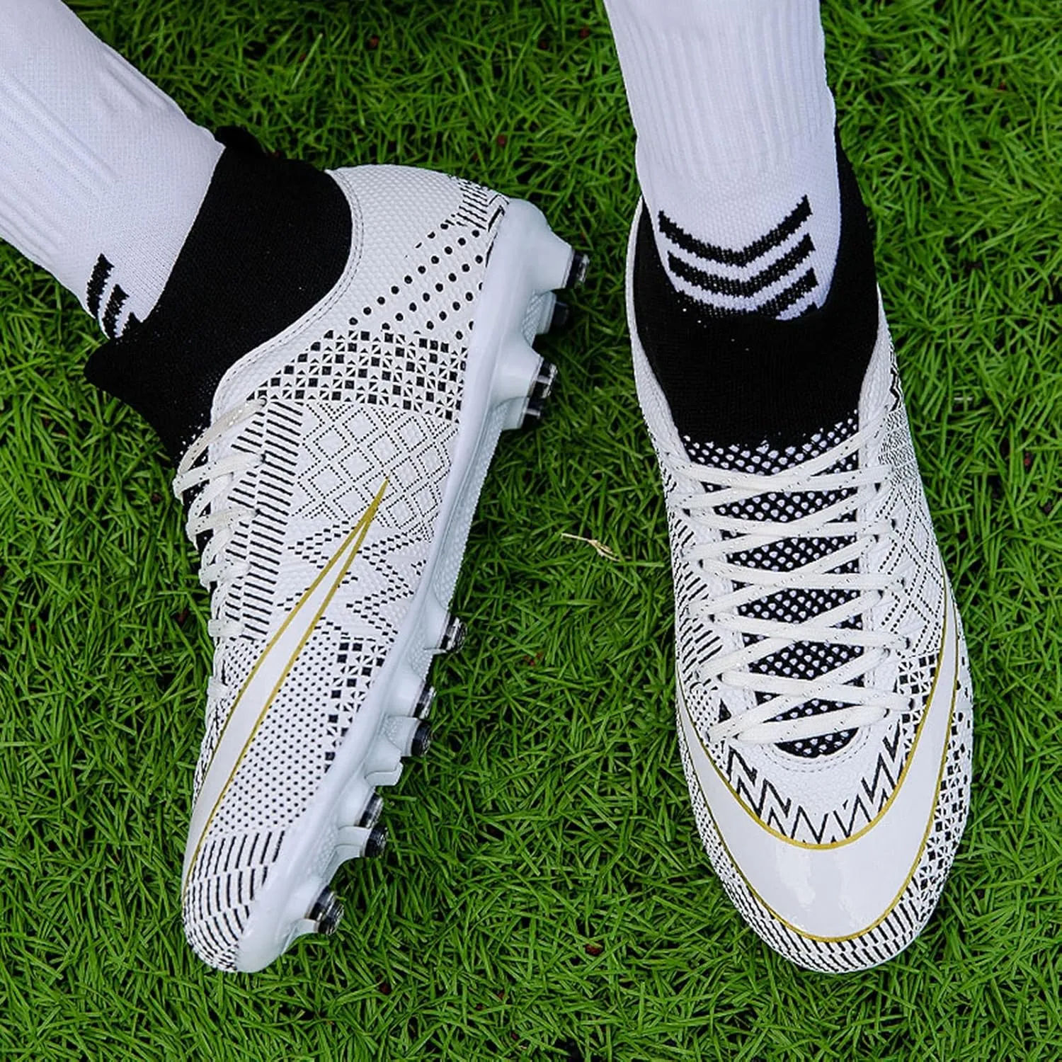 Soccer Cleats Mens,Casual High-top Lace-up Youth Football Cleats,Comfortable Non-Slip Fg/Ag Turf Soccer Shoes Men,for Soccer Cleats Boys/Training