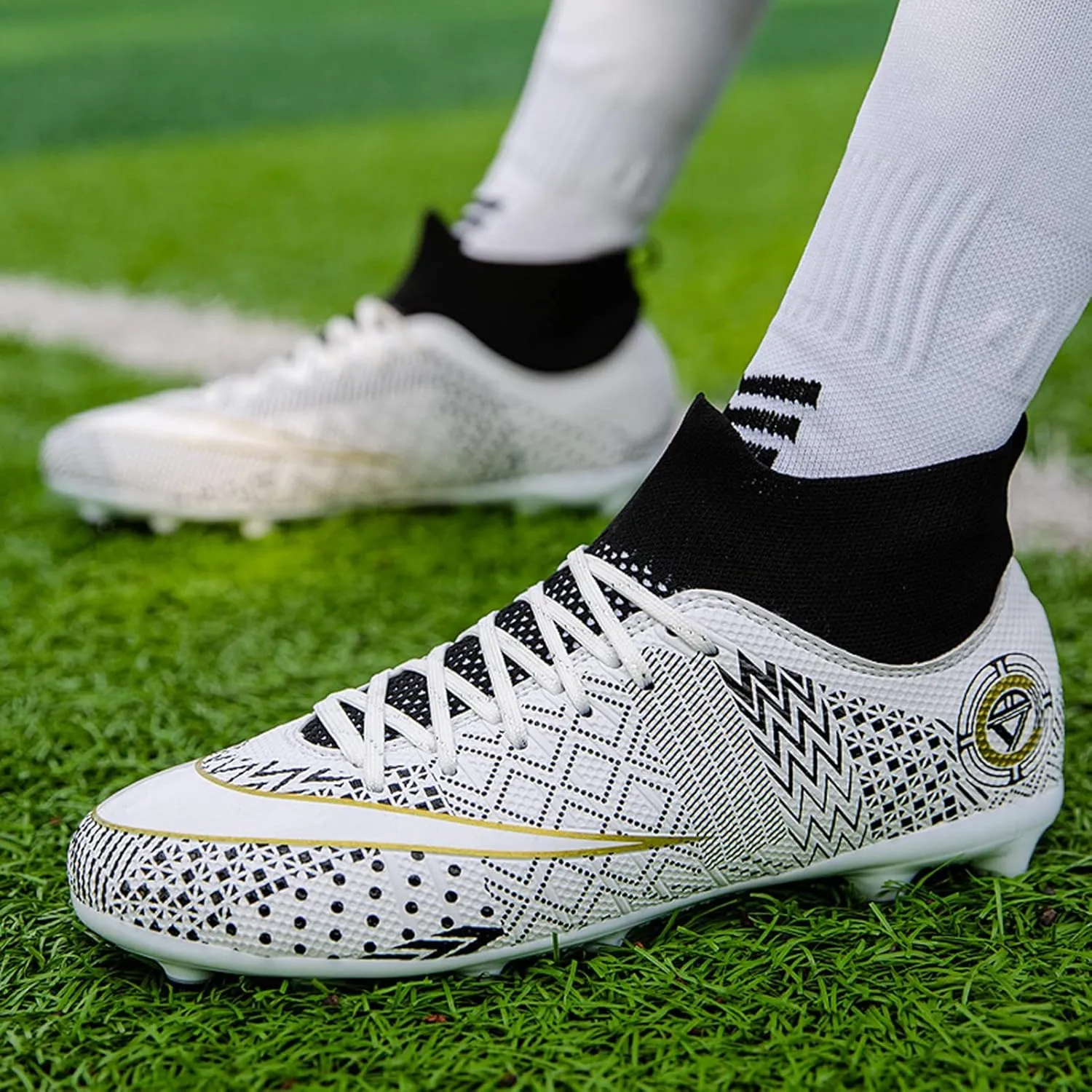 Soccer Cleats Mens,Casual High-top Lace-up Youth Football Cleats,Comfortable Non-Slip Fg/Ag Turf Soccer Shoes Men,for Soccer Cleats Boys/Training