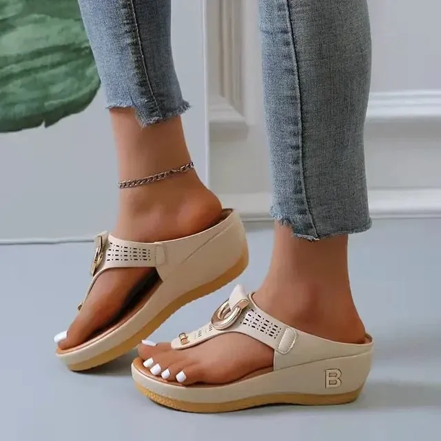 Sporty and breathable orthopedic Flip flops
