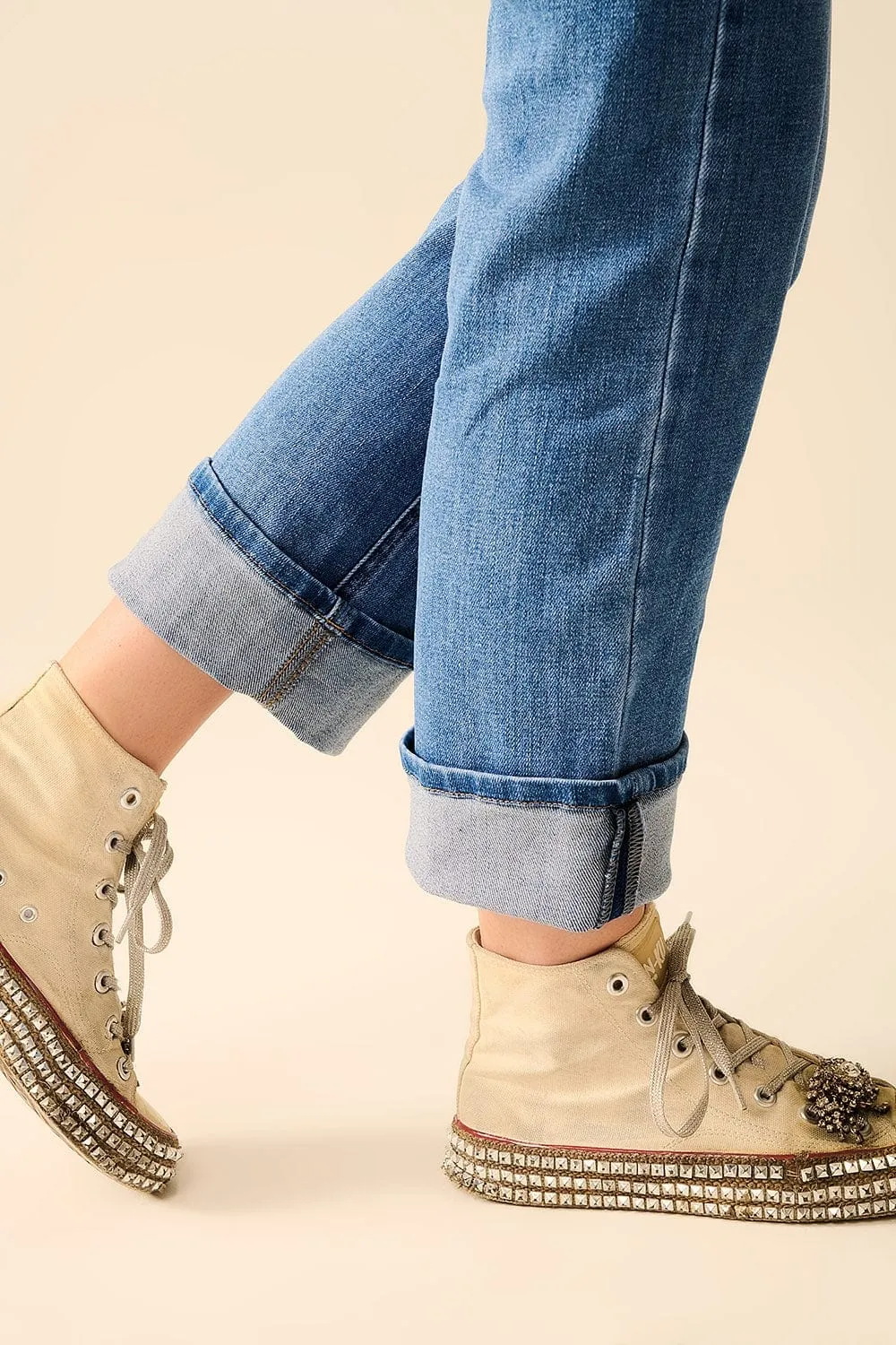 Straight Hem Denim Elastic Jeans In Medium Wash