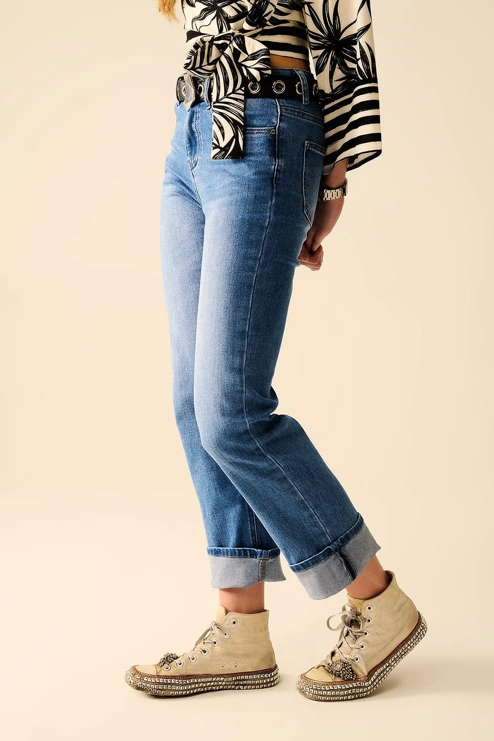 Straight Hem Denim Elastic Jeans In Medium Wash