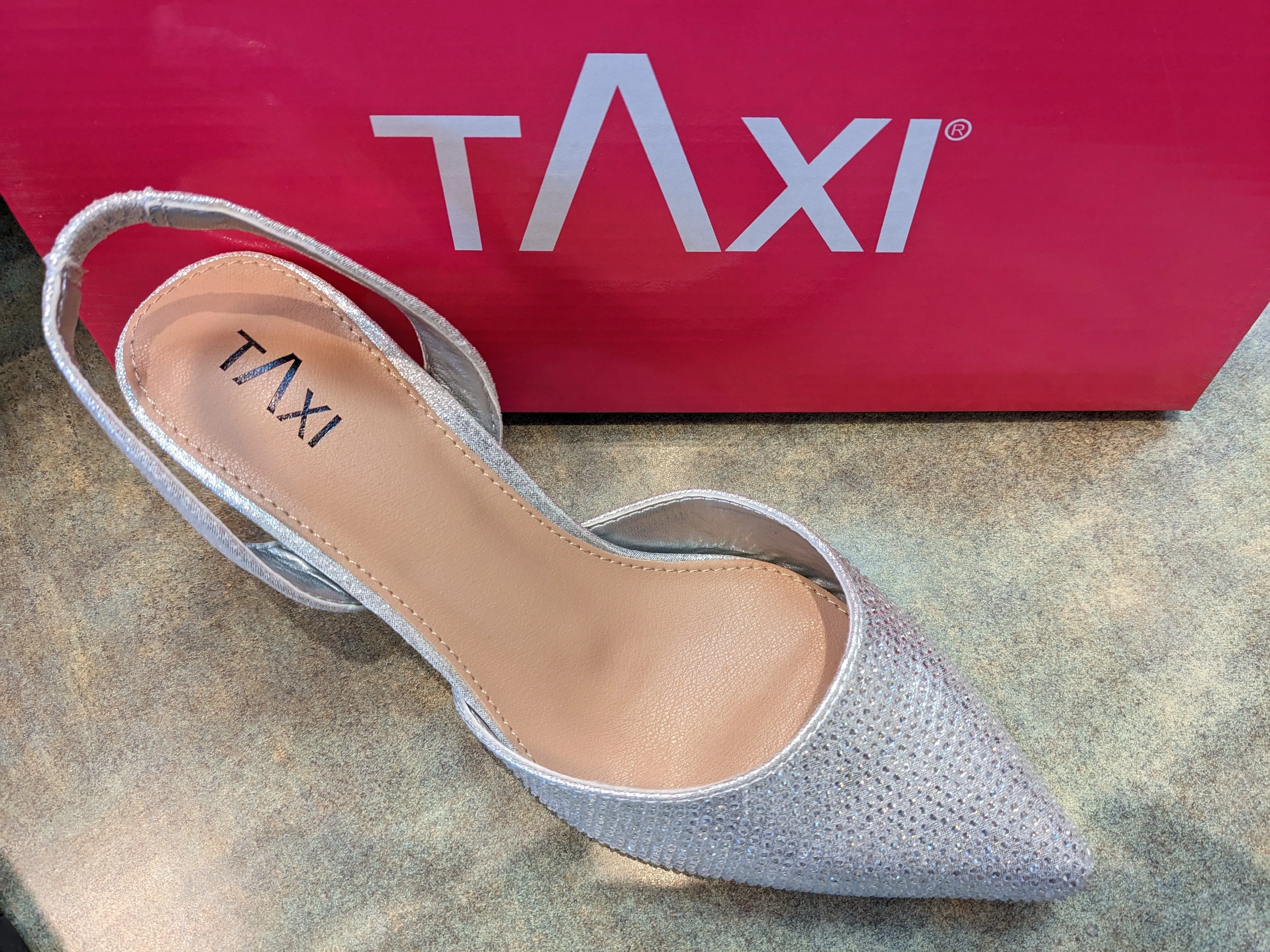 Taxi Women's Tyra Kitten Heels- Silver