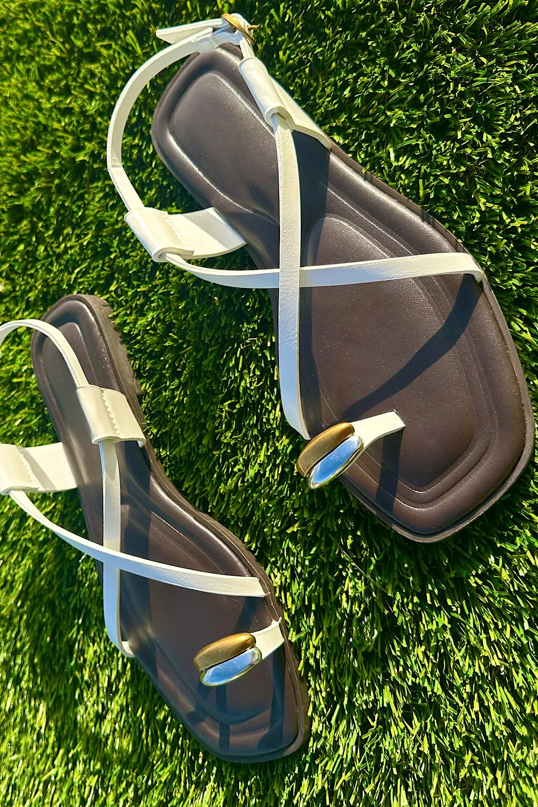 Toe Ring Slingback Sandals White