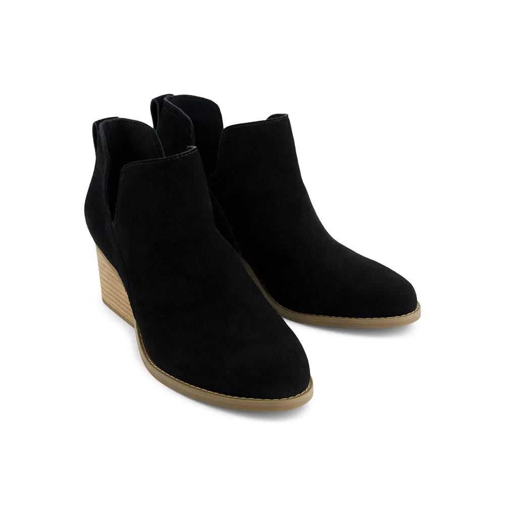 TOMS Women Gwen Black Suede Ankle Boot
